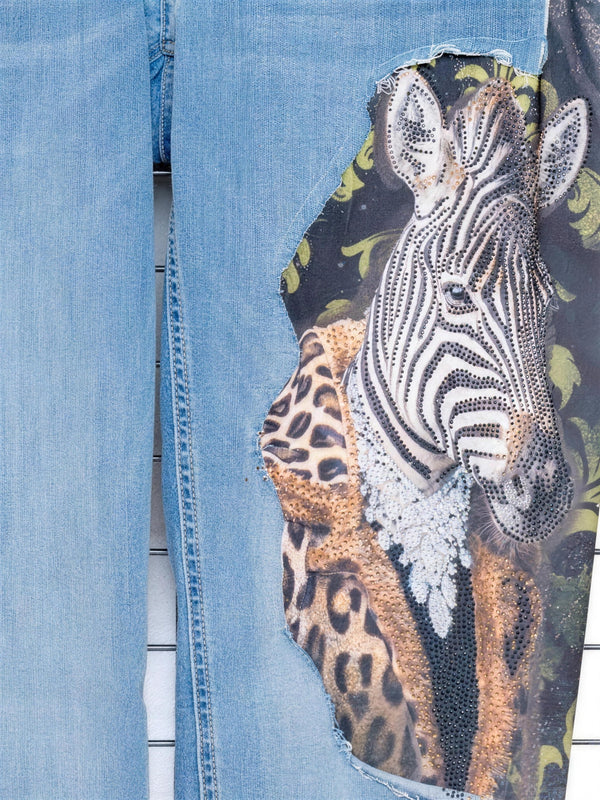 Jeans-Sweathose Wild & Unique mit Zebramotiv – zweite Ansicht