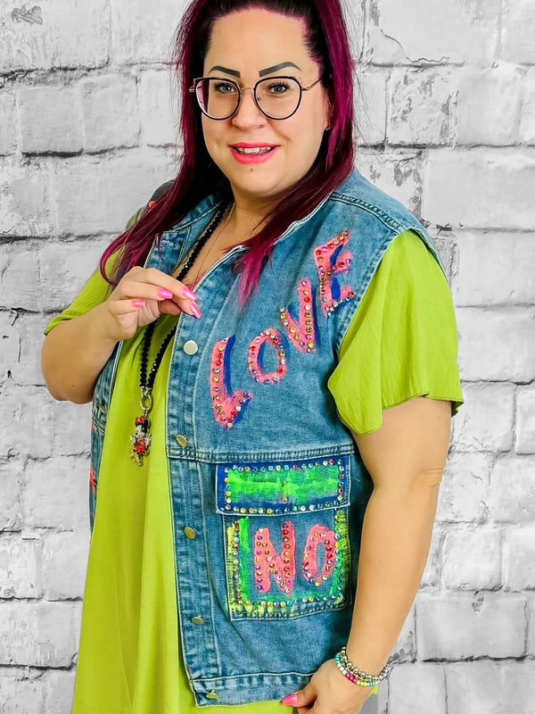 Jeansweste Maus - Design | Boutique Ware – in großen Größen von CurvyRausch. Stylische Plus Size Fashion für kurvige Frauen.