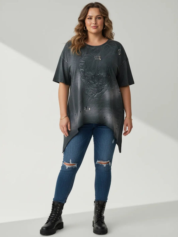 Skull Shirt Smoke – rockiges Shirt mit Cutouts – in großen Größen von CurvyRausch. Stylische Plus Size Fashion für kurvige Frauen.