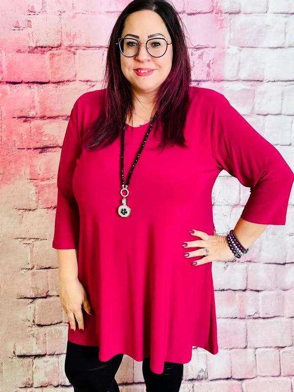 Uni - Oberteil von Magna – in großen Größen von CurvyRausch. Stylische Plus Size Fashion für kurvige Frauen.