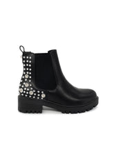Boots mit Nieten und Strass in schwarz – in großen Größen von CurvyRausch. Stylische Plus Size Fashion für kurvige Frauen.