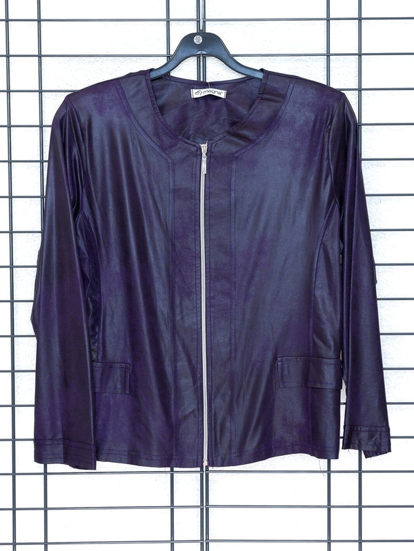 Kunstleder - Jäckle von Magna – in großen Größen von CurvyRausch. Stylische Plus Size Fashion für kurvige Frauen.