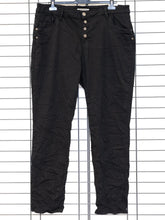 Bequeme Karostar Stretch Jeans – in großen Größen von CurvyRausch. Stylische Plus Size Fashion für kurvige Frauen.
