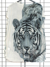 Blusenshirt mit Tiger - Motiv - CurvyRausch - Neuheit - Plus Size Damenmode