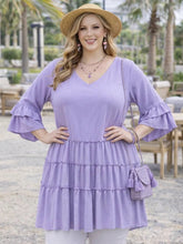 Boho Tunika mit Rüschen & V - Ausschnitt – in großen Größen von CurvyRausch. Stylische Plus Size Fashion für kurvige Frauen.