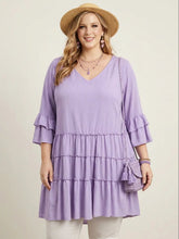 Boho Tunika mit Rüschen & V - Ausschnitt – in großen Größen von CurvyRausch. Stylische Plus Size Fashion für kurvige Frauen.