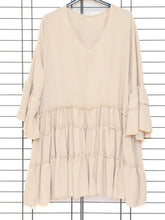 Boho Tunika mit Rüschen & V - Ausschnitt – in großen Größen von CurvyRausch. Stylische Plus Size Fashion für kurvige Frauen.