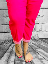 Capri - Hose mit Knopfdetails – Maritim Look - CurvyRausch - Neuheit - Plus Size Damenmode