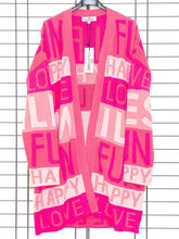 Cardigan Words von Zwillingsherz – in großen Größen von CurvyRausch. Stylische Plus Size Fashion für kurvige Frauen.