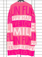 Cardigan Words von Zwillingsherz – in großen Größen von CurvyRausch. Stylische Plus Size Fashion für kurvige Frauen.