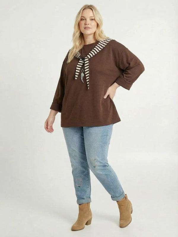 Cozy Hoodiestyle – maritimer Look zum Binden – in großen Größen von CurvyRausch. Stylische Plus Size Fashion für kurvige Frauen.