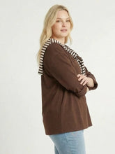 Cozy Hoodiestyle – maritimer Look zum Binden – in großen Größen von CurvyRausch. Stylische Plus Size Fashion für kurvige Frauen.