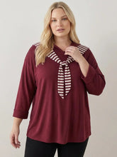 Cozy Hoodiestyle – maritimer Look zum Binden – in großen Größen von CurvyRausch. Stylische Plus Size Fashion für kurvige Frauen.