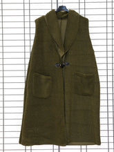 Cozy Longweste Trixi – Trendige Teddy - Weste – in großen Größen von CurvyRausch. Stylische Plus Size Fashion für kurvige Frauen.