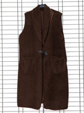 Cozy Longweste Trixi – Trendige Teddy - Weste – in großen Größen von CurvyRausch. Stylische Plus Size Fashion für kurvige Frauen.