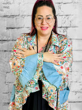 Frida Kahlo Cardigan mit Volant und Taschen - CurvyRausch - Neuheit - Plus Size Damenmode