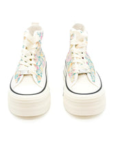 High - Top Plateau Sneaker mit Stickerei & Pailletten – in großen Größen von CurvyRausch. Stylische Plus Size Fashion für kurvige Frauen.