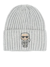 Karlchen Mütze mit Strass & Glitzer – in großen Größen von CurvyRausch. Stylische Plus Size Fashion für kurvige Frauen.