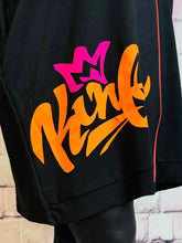 King Sweatjacke mit Neon - Print – in großen Größen von CurvyRausch. Stylische Plus Size Fashion für kurvige Frauen.