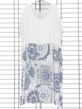 Kleidchen mit Mandala - Print und Lochbesatz - CurvyRausch - Neuheit - Plus Size Damenmode