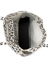 Leo Tasche – stylischer Curvy Look aus Echtleder – in großen Größen von CurvyRausch. Stylische Plus Size Fashion für kurvige Frauen.