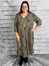 Leokleidchen im Trend - CurvyRausch - Neuheit - Plus Size Damenmode