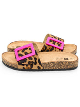 Leopard - Sandalen mit Pinker Schnalle - CurvyRausch - Neuheit - Plus Size Damenmode