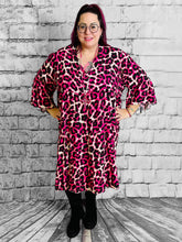 Leotunikakleid mit charmantem Volant - CurvyRausch - Neuheit - Plus Size Damenmode