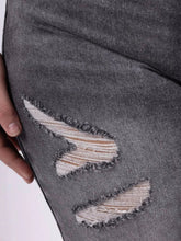 Monday Premium Jeans – Destroy Look in Anthrazit – in großen Größen von CurvyRausch. Stylische Plus Size Fashion für kurvige Frauen.