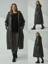 Moonshine Jacke Khaki – Lederimitat mit Hoodie – in großen Größen von CurvyRausch. Stylische Plus Size Fashion für kurvige Frauen.