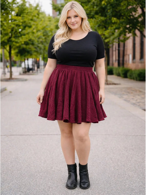 Musselin Skort - Rock mit Innen - Shorts – in großen Größen von CurvyRausch. Stylische Plus Size Fashion für kurvige Frauen.