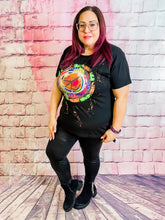 Peace - Shirt – Trendiges Watercolor - Design – Stylische Neuheit für Damen – Perfekt für Curvy Fashion & Plus Size Outfits