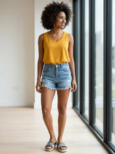 Plateau Slipper mit Bast - Detail & Komfort - Fußbett – in großen Größen von CurvyRausch. Stylische Plus Size Fashion für kurvige Frauen.