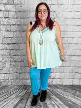 Pumphosen in Aqua und Lime – Stylisch und Bequem – Stylische für Damen – Perfekt für Curvy Fashion & Plus Size Outfits