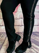 Schwarze Thermo - Leggings mit Strass – in großen Größen von CurvyRausch. Stylische Plus Size Fashion für kurvige Frauen.