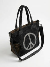 Strass Shopper XXL mit Leoprint – Große Umhängetasche – in großen Größen von CurvyRausch. Stylische Plus Size Fashion für kurvige Frauen.