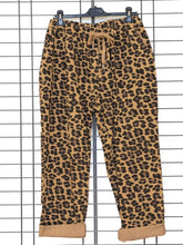 Stylische Leo - Jogpant – in großen Größen von CurvyRausch. Stylische Plus Size Fashion für kurvige Frauen.