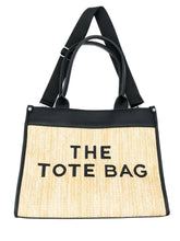 Stylische Schultertasche mit Bast - Optik – in großen Größen von CurvyRausch. Stylische Plus Size Fashion für kurvige Frauen.