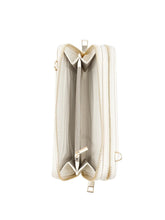 The Wallet Bag – stylische Crossbody Geldbörse – in großen Größen von CurvyRausch. Stylische Plus Size Fashion für kurvige Frauen.