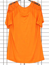 Trendige Uni - Shirts mit Cutout - Schultern - CurvyRausch - Neuheit - Plus Size Damenmode