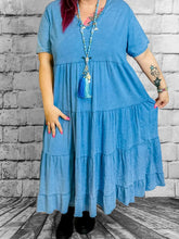 Uni - Kleid mit Rückendekor - CurvyRausch - Neuheit - Plus Size Damenmode