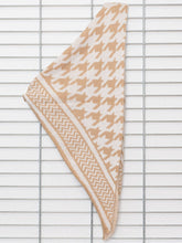 Dreieckstuch mit Hahnentritt Muster - 3 Farben - CurvyRausch - Plus Size Damenmode