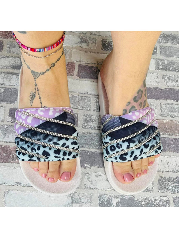 Leo - Schläppchen | 36 - 41 – in großen Größen von CurvyRausch. Stylische Plus Size Fashion für kurvige Frauen.