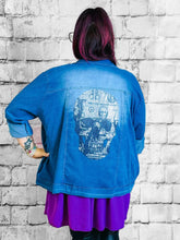 Skull - Jeansjacke mit Strass – Rockiger Chic trifft Komfort - CurvyRausch - Plus Size Damenmode