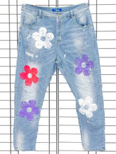 Trendige 'Sexy Woman' Jeans mit Blumenprint - CurvyRausch - Plus Size Damenmode